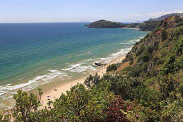 Spiagge poco conosciute Italia le mete mare poco affollate e più belle