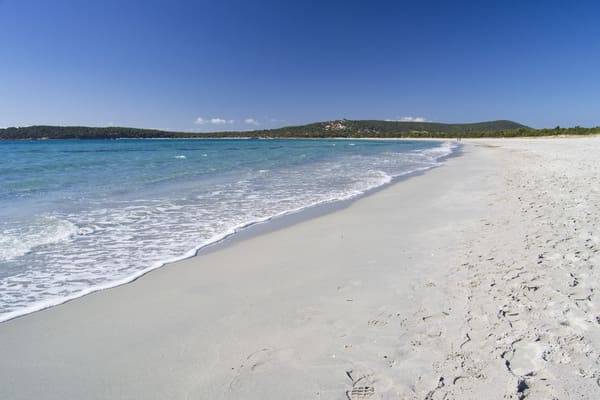 spiaggia porto pino sardegna