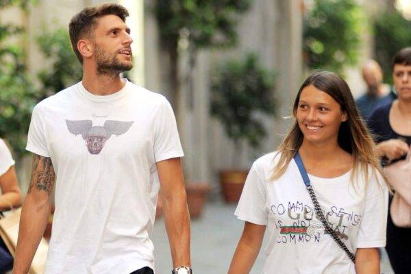 Domenico Berardi, chi è la fidanzata Francesca Fantuzzi ...