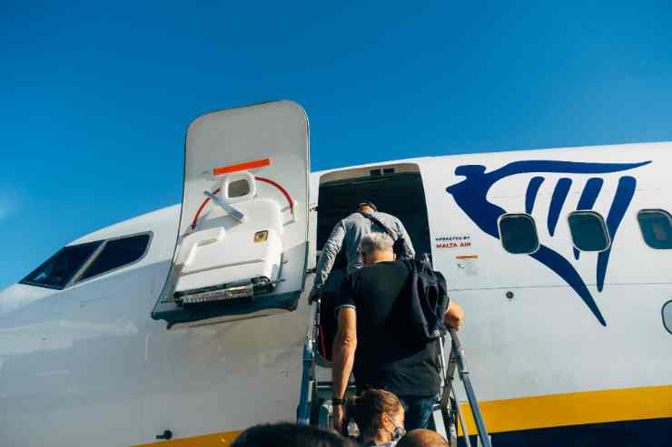 Ryanair multa bagaglio a mano 