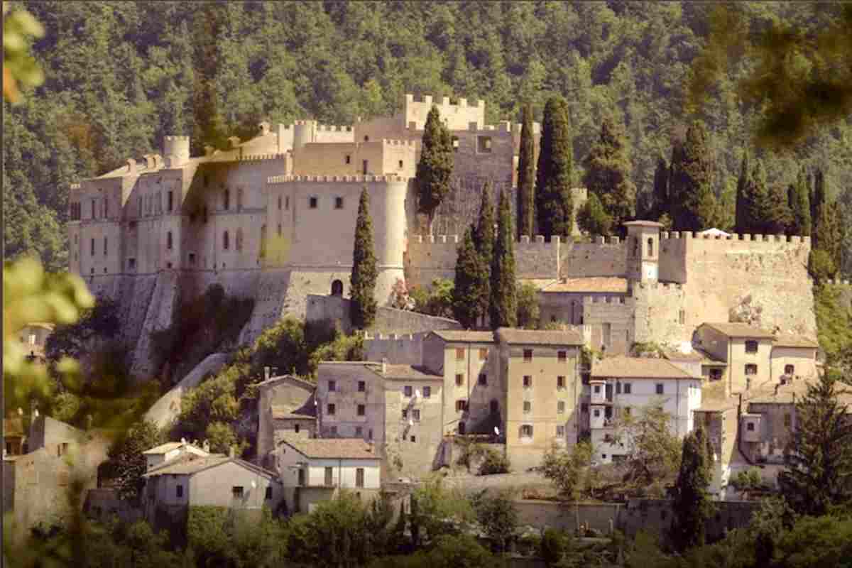 Castello di Rocca Sinibalda veduta aerea