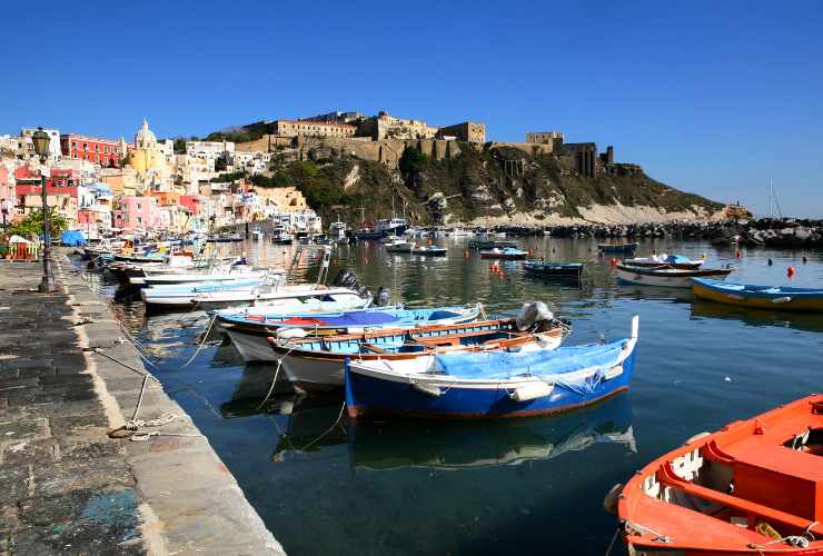 isola di Procida barche