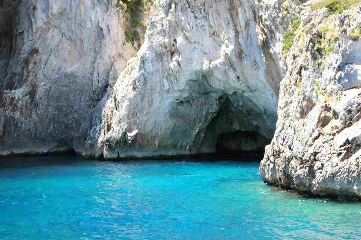 Grotta Azzurra quanto costa biglietto