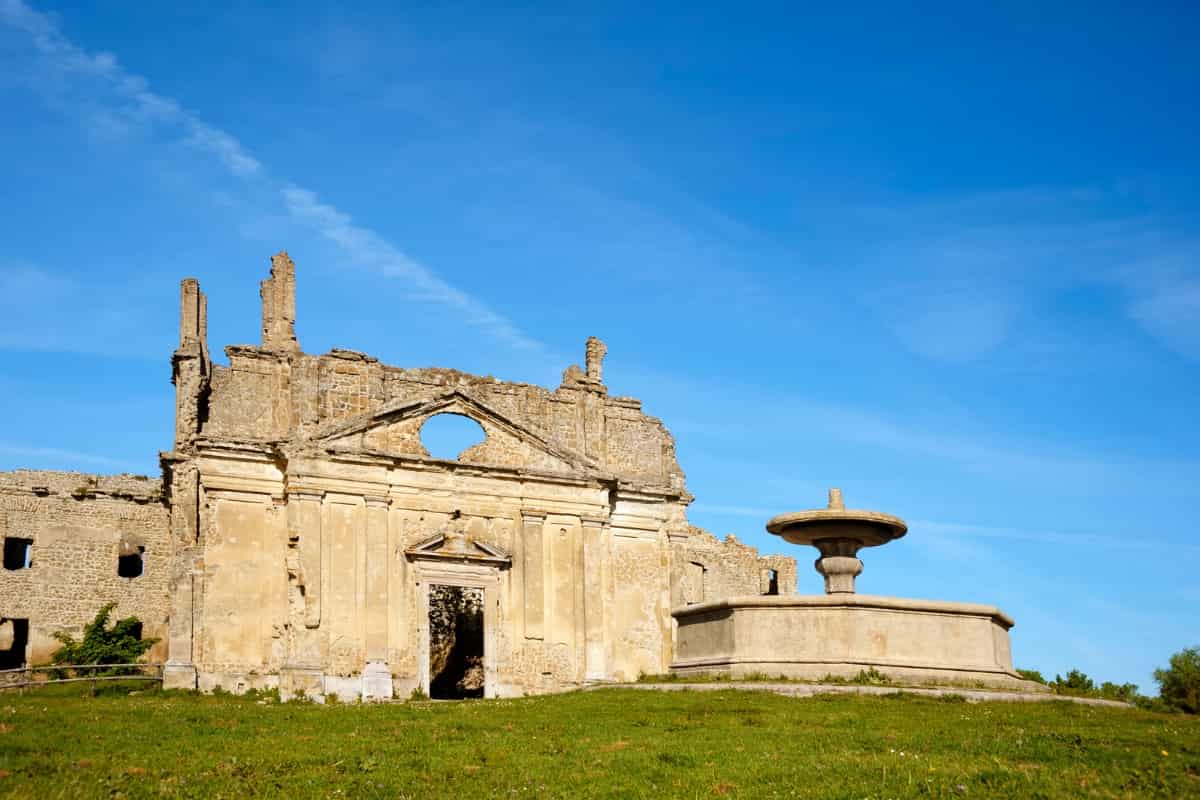 Borghi fantasma Lazio