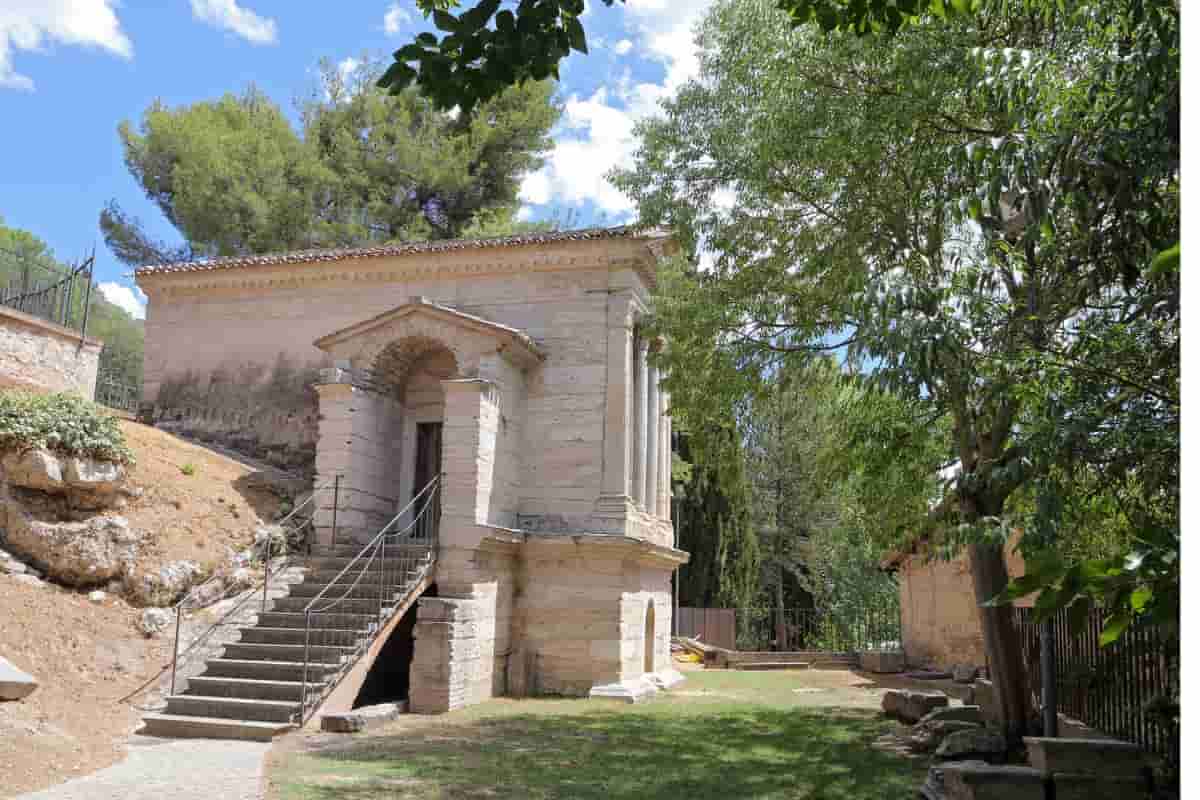 Fonti del Clitunno umbria