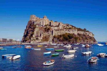 baia di sorgeto acqua calda tutto anno