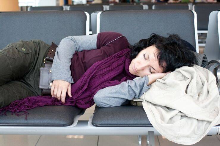 Quando si può dormire in aeroporto e quando no