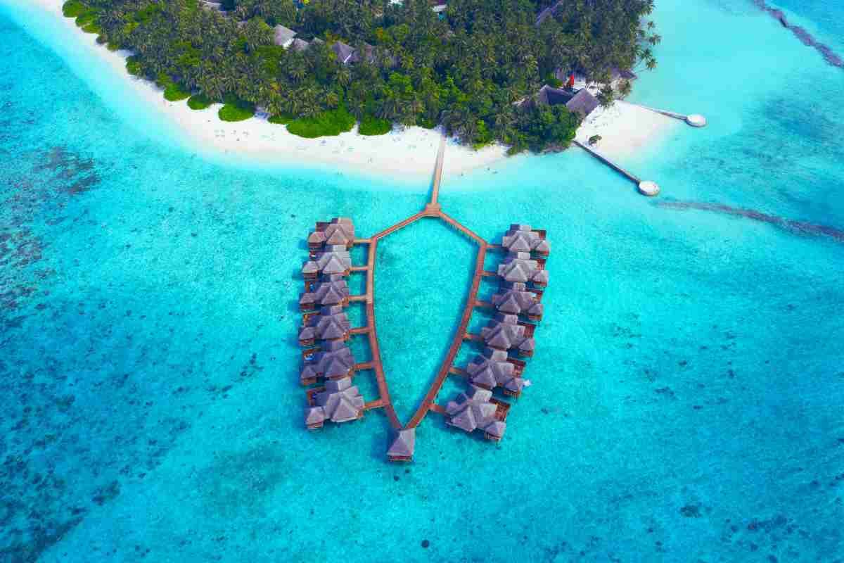 perchè sta piovendo alle maldive 